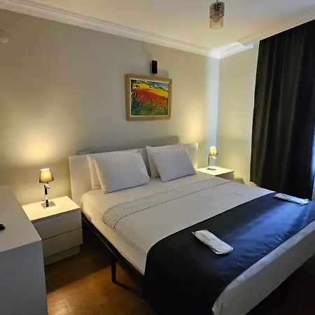 Sever Hotel *